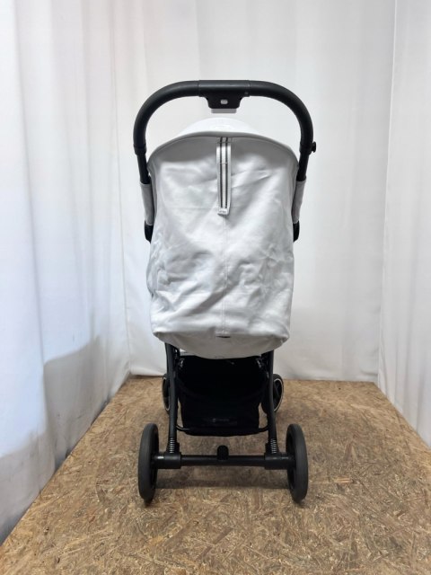 Cybex Gold Beezy wózek spacerowy Fog Grey Cybex Gold Beezy wózek spacerowy Fog Grey