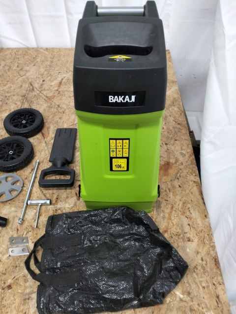 Bakaji Rozdrabniacz nożowy 2400W elektryczny Bakaji Rozdrabniacz nożowy 2400W elektryczny