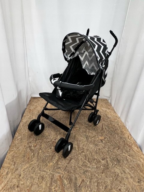 Wózek Spacerowy LIONELO Elia 0-15 kg czarno-biały Wózek Spacerowy LIONELO Elia 0-15 kg czarno-biały