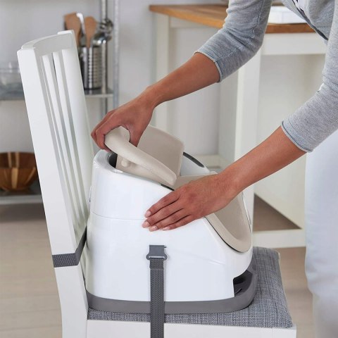 Ingenuity Krzesełko z tacką, podwyższenie beżowy Ingenuity Krzesełko z tacką, podwyższenie beżowy