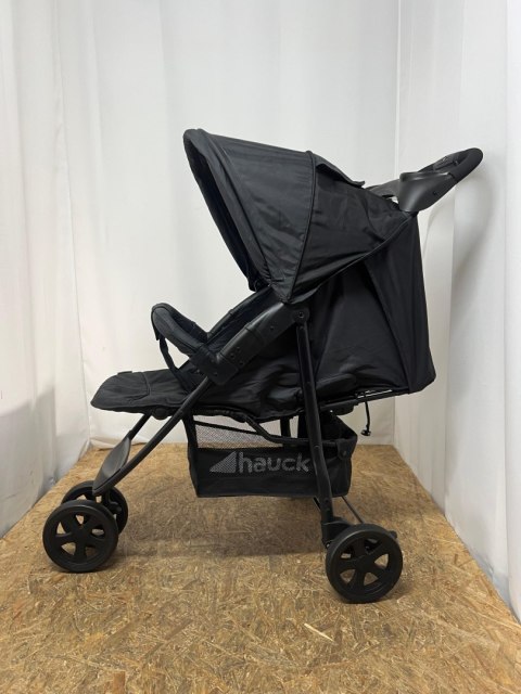 Hauck Wózek spacerowy Citi Neo II Black Hauck Wózek spacerowy Citi Neo II Black