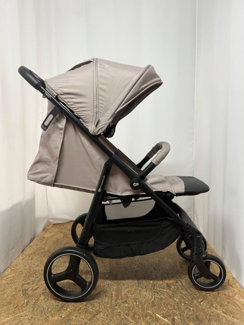 Wózek spacerowy spacerówka do 22 kg lekki TRIG 3 Kinderkraft Beżowy Wózek spacerowy spacerówka do 22 kg lekki TRIG 3 Kinderkraft Beżowy