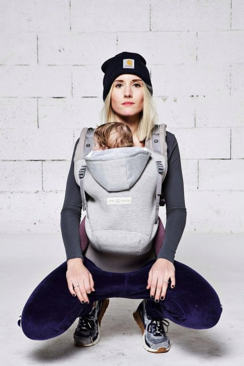 Ergonomiczne nosidełko Love Radius HoodieCarrier Evolution Ergonomiczne nosidełko Love Radius HoodieCarrier Evolution