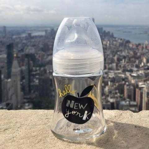 Butelka szklana Dodie Sensation+ New York 150ml 0-6m Butelka szklana Dodie Sensation+ New York 150ml 0-6m