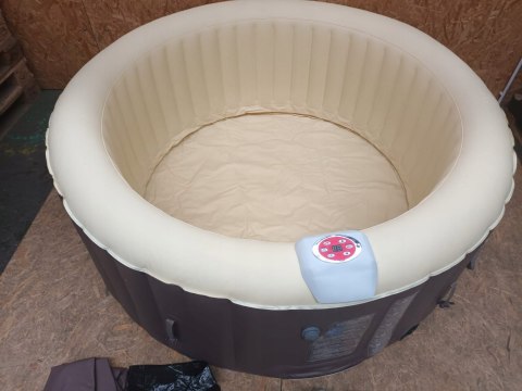 Basen z hydromasażem Spa nadmuchiwany okrągły EASE.ZONE 800 l Basen z hydromasażem Spa nadmuchiwany okrągły EASE.ZONE 800 l