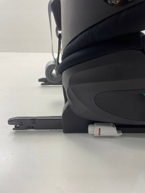 Fotelik Cybex Pallas G i-Size Moon Black Fotelik Cybex Pallas G i-Size Moon Black