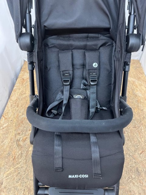 Wózek Spacerowy MAXI-COSI Lara2 Black Wózek Spacerowy MAXI-COSI Lara2 Black
