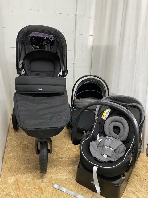 Chicco Wózek Wielofunkcyjny Trio Activ3 jet black Chicco Wózek Wielofunkcyjny Trio Activ3 jet black