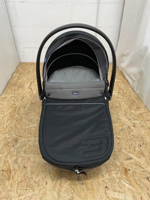 Chicco Wózek Wielofunkcyjny Trio Activ3 jet black Chicco Wózek Wielofunkcyjny Trio Activ3 jet black