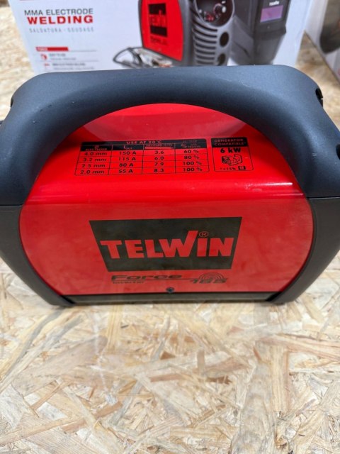 Spawarka inwertorowa Telwin 165 zestaw Spawarka inwertorowa Telwin 165 zestaw