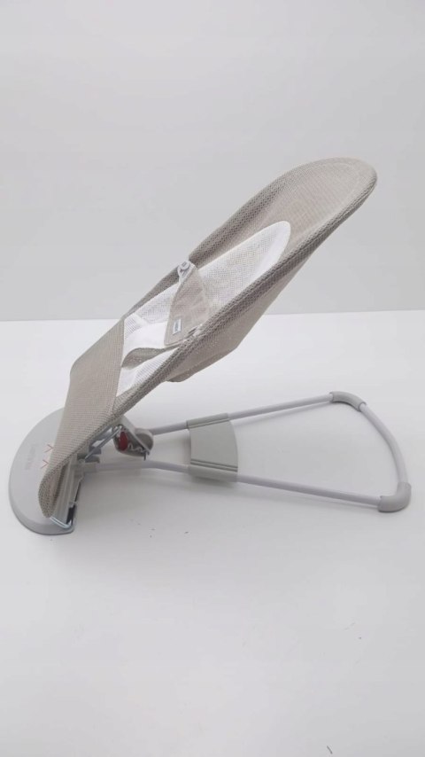 BABYBJORN - leżaczek SOFT MESH - Szary Beż/Biały