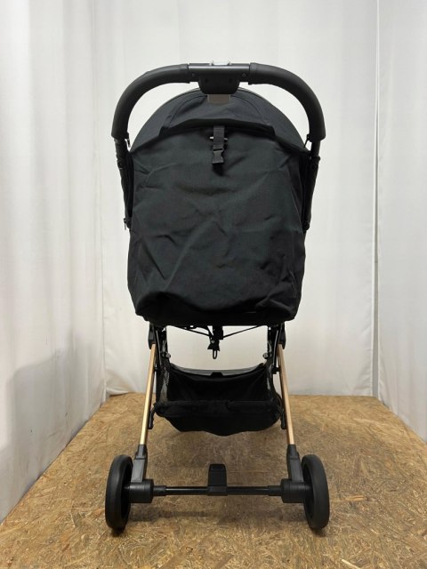 MOMI ESTELLE Wózek spacerowy do 15kg MOMI ESTELLE Wózek spacerowy do 15kg