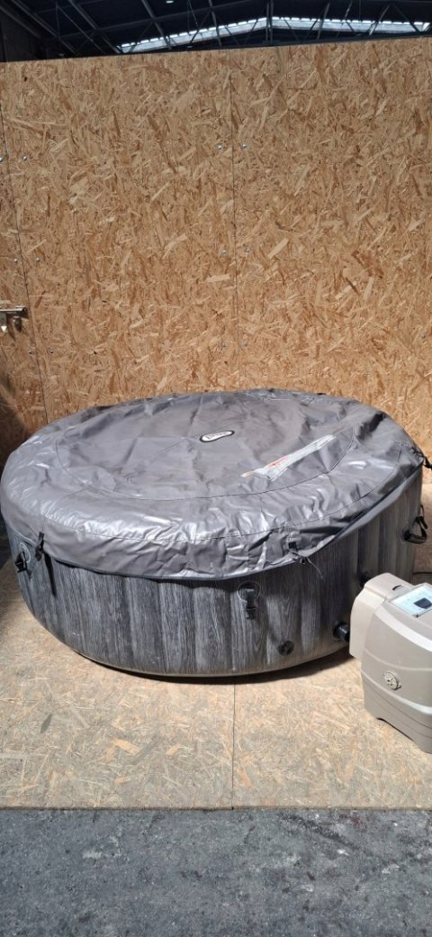 Basen z hydromasażem Spa Greywood INTEX 28440 - 4os. Basen z hydromasażem Spa Greywood INTEX 28440 - 4os.