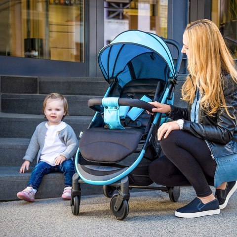 Hauck Swift Plus Składanie jedną ręką 6,4 kg blue Hauck Swift Plus Składanie jedną ręką 6,4 kg blue