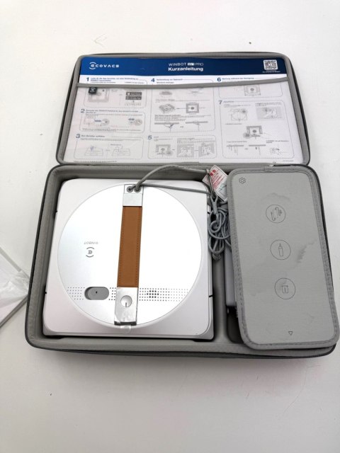 Robot do mycia okien Ecovacs WINBOT W1 PRO Robot do mycia okien Ecovacs WINBOT W1 PRO