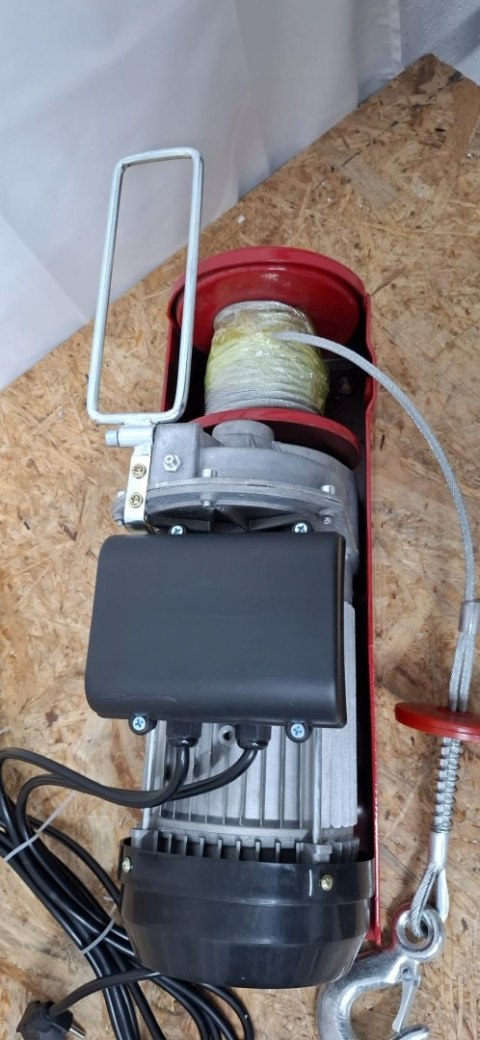 Wciągarka elektryczna 500kg do 1000kg 12m Wciągarka linowa 1600W VEVOR Wciągarka elektryczna 500kg do 1000kg 12m Wciągarka linowa 1600W VEVOR