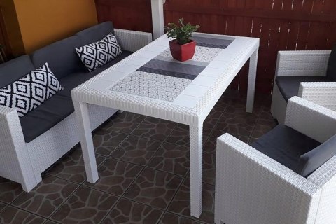 Dmora stół prostokątny tworzywo sztuczne 150x90cm Dmora stół prostokątny tworzywo sztuczne 150x90cm