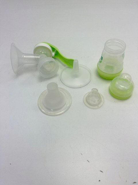 MAM Easy Start Anti-Colic Laktator ręczny MAM Easy Start Anti-Colic Laktator ręczny