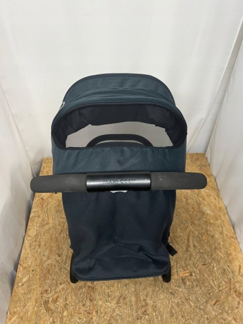 Wózek spacerowy Maxi-Cosi Lara2 Essential Graphite Wózek spacerowy Maxi-Cosi Lara2 Essential Graphite