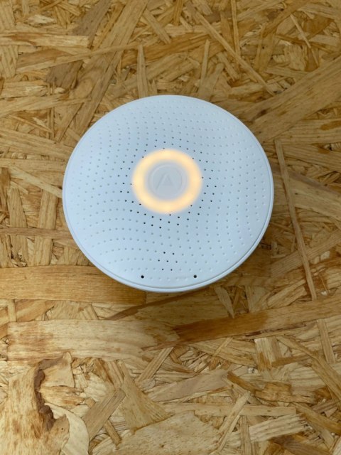 Czujnik dymu gazu smogu temperatury wilgotności Airthings bluetooth wifi Czujnik dymu gazu smogu temperatury wilgotności Airthings bluetooth wifi