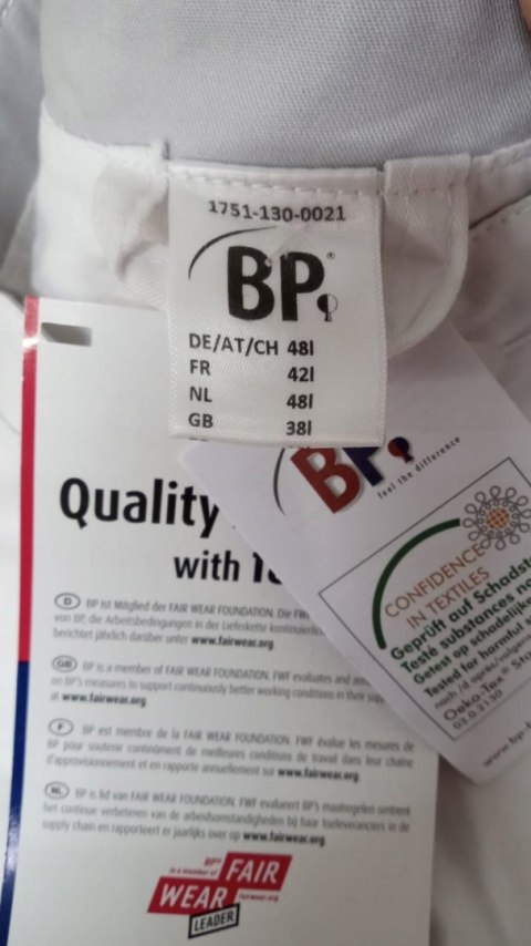 BP fartuch lekarski lekarski długi rękaw BP fartuch lekarski lekarski długi rękaw