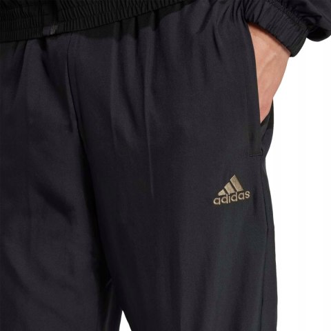 Adidas dres IP1613 czarny rozmiar XL Adidas dres IP1613 czarny rozmiar XL