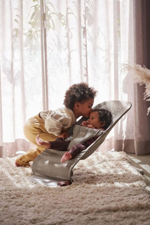 BabyBjorn Bliss Leżaczek z siateczki Grey Beige