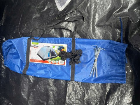 Namiot ACTIVE 205 x 205 x 130 cm 4 osobowy UV50, wodoszczelny Namiot ACTIVE 205 x 205 x 130 cm 4 osobowy UV50, wodoszczelny