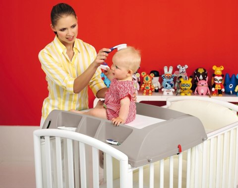 OKBABY FLAT UNIWERSALNY PRZEWIJAK KOMODA STOJAK OKBABY FLAT UNIWERSALNY PRZEWIJAK KOMODA STOJAK