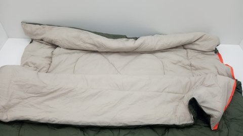 AMAZON BASICS Śpiwór 221 x 150 cm AMAZON BASICS Śpiwór 221 x 150 cm