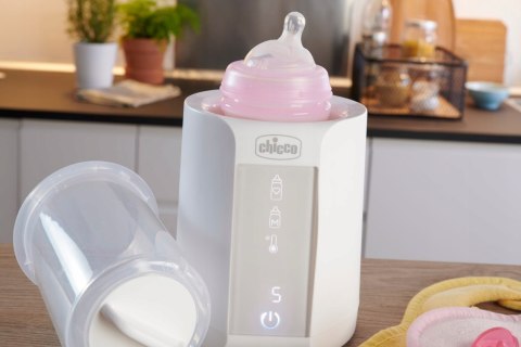 Chicco Podgrzewacz elektryczny sterylizator + 2 butelki 150cm i 240ml Chicco Podgrzewacz elektryczny sterylizator + 2 butelki 150cm i 240ml