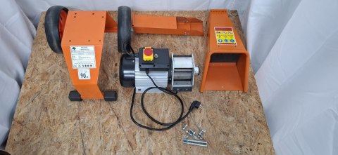 Forest Master FM4DDE Kompaktowy elektryczny rębak do drewna Forest Master FM4DDE Kompaktowy elektryczny rębak do drewna