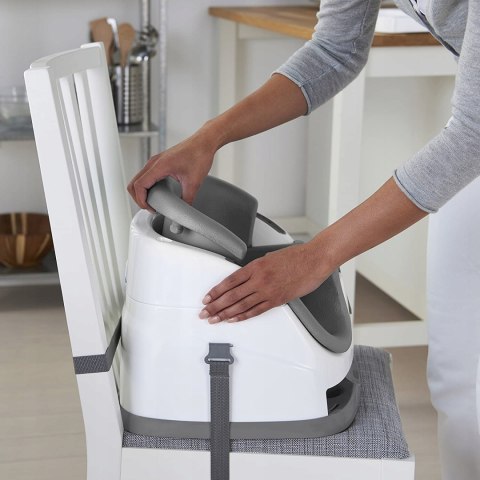 Ingenuity Krzesełko z tacką podwyższenie Ingenuity Krzesełko z tacką podwyższenie