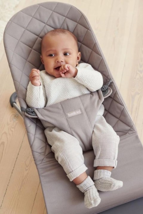 Leżaczek BabyBjorn BLISS piaskowy