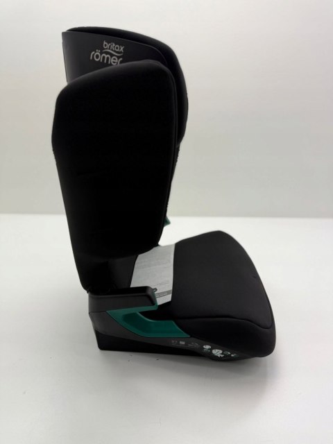 Fotelik BRITAX ROMER Adventure Plus 15-36 kg black