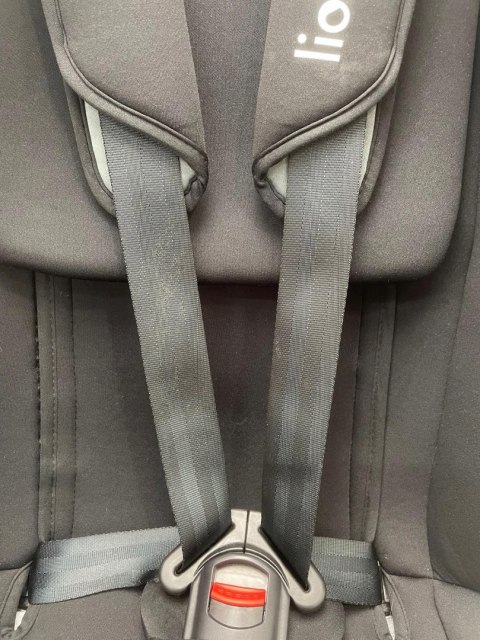 Fotelik samochodowy PRZÓD TYŁ RWF 40-150cm 0-36kg Lionelo AART I-SIZE