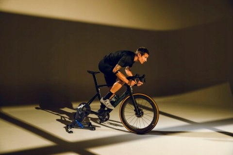 Trenażer Wahoo Fitness Kickr Power Trainer V5.0