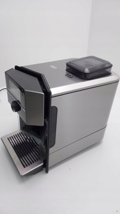 Automatyczny ekspres ciśnieniowy Siemens EQ.9 PLUS EXTRAKLASSE 1500 W