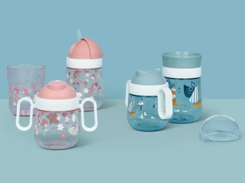 Kubek Niekapek Kwiaty i motyle 200 ml 6m+