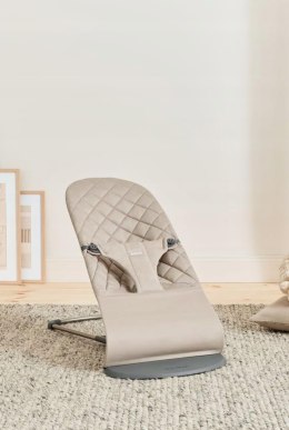 Leżaczek BabyBjorn BLISS piaskowy