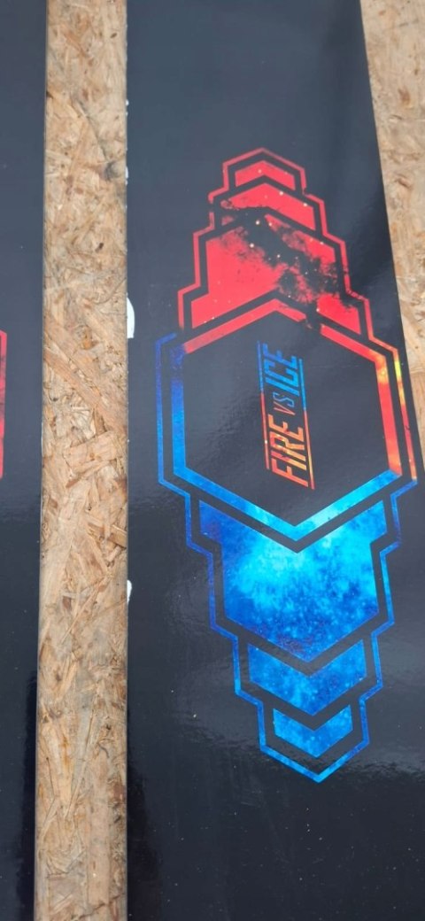 Stół do hokeja powietrznego Carromco FIRE vs. Ice/Aurora Cymbergaj