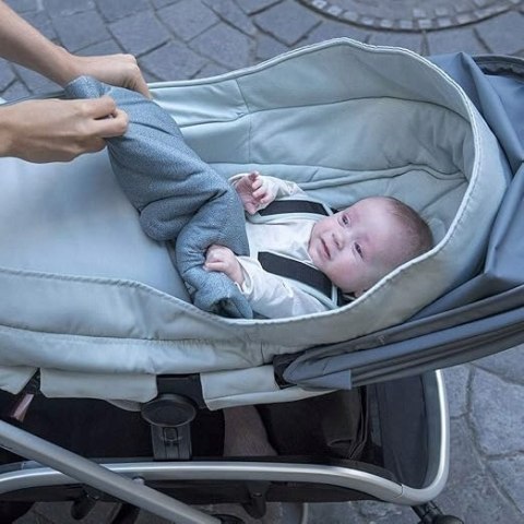 Kokon Wkład do Wózka Dziecięcego Quinny Szary