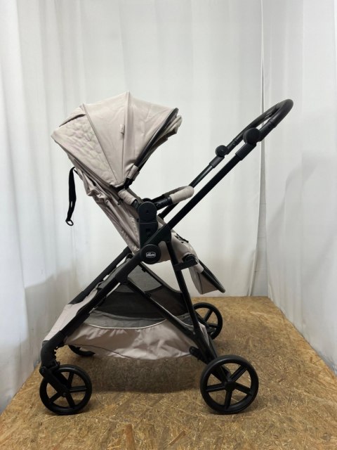 Wózek Spacerowy CHICCO Seety do 22 kg, beżowy, lekki