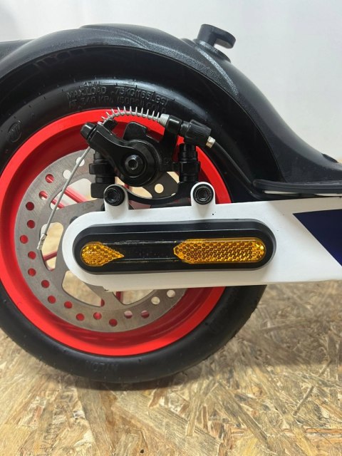 Hulajnoga Aprilia Esrz 300 W