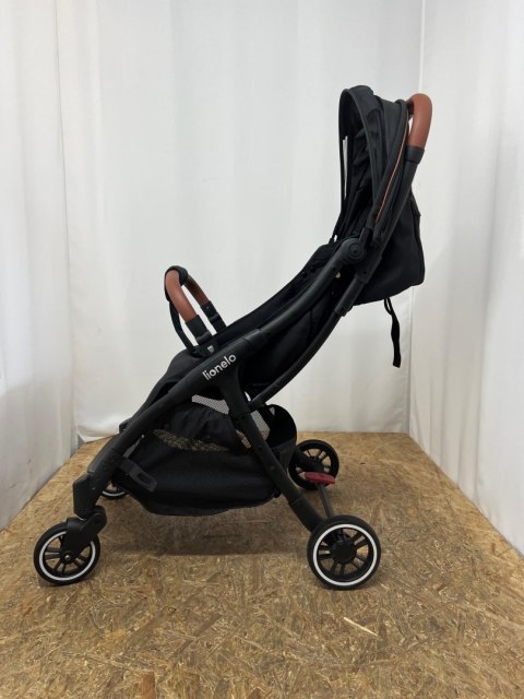 Wózek Spacerowy LIONELO Julie One Black