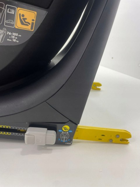 Fotelik Maxi-Cosi Mica UP 360° 0-18 kg black