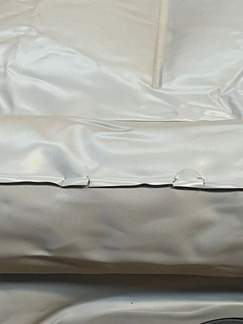 Materac dwuosobowy Intex z pompką FastFill