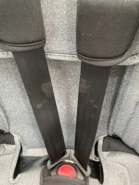 Foppapedretti fotelik I-Size dla dzieci w wieku od 76 do 150 cm silver