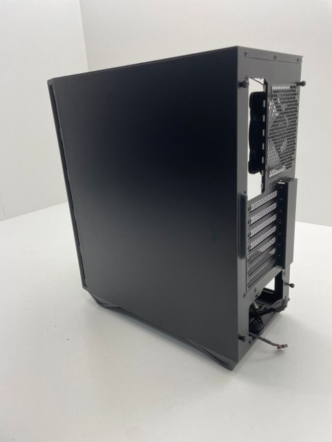 Obudowa MSI MPG Gungnir 110R Midi Tower