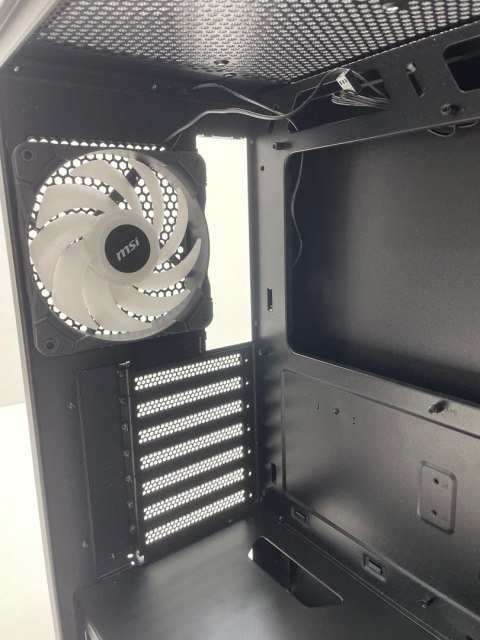 Obudowa MSI MPG Gungnir 110R Midi Tower